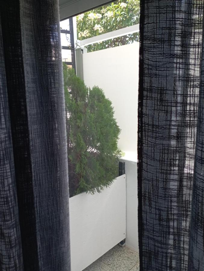 Το Διαμερισμα Τησ Μαιρησ Or Mary'S Apartment 帕拉代西翁 外观 照片