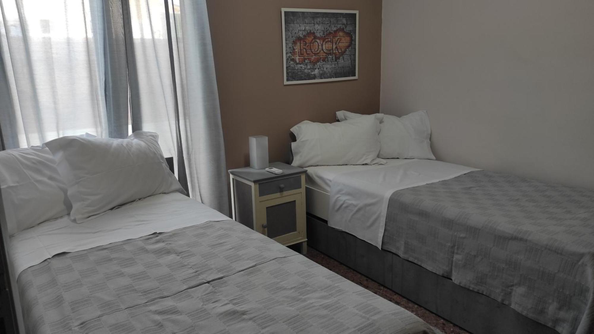 Το Διαμερισμα Τησ Μαιρησ Or Mary'S Apartment 帕拉代西翁 外观 照片